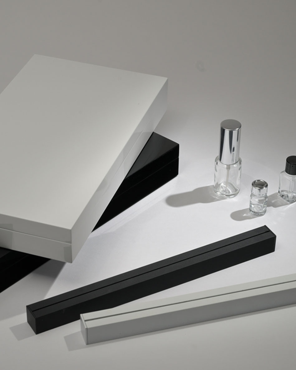 Rangez vos touches à sentir dans les étuis à mouillettes Scentis